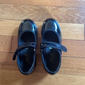Toddler tap shoes